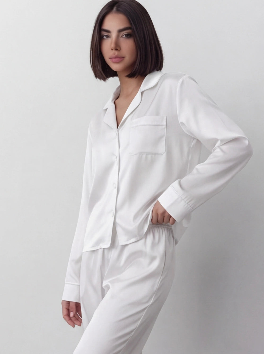 Pijama crema