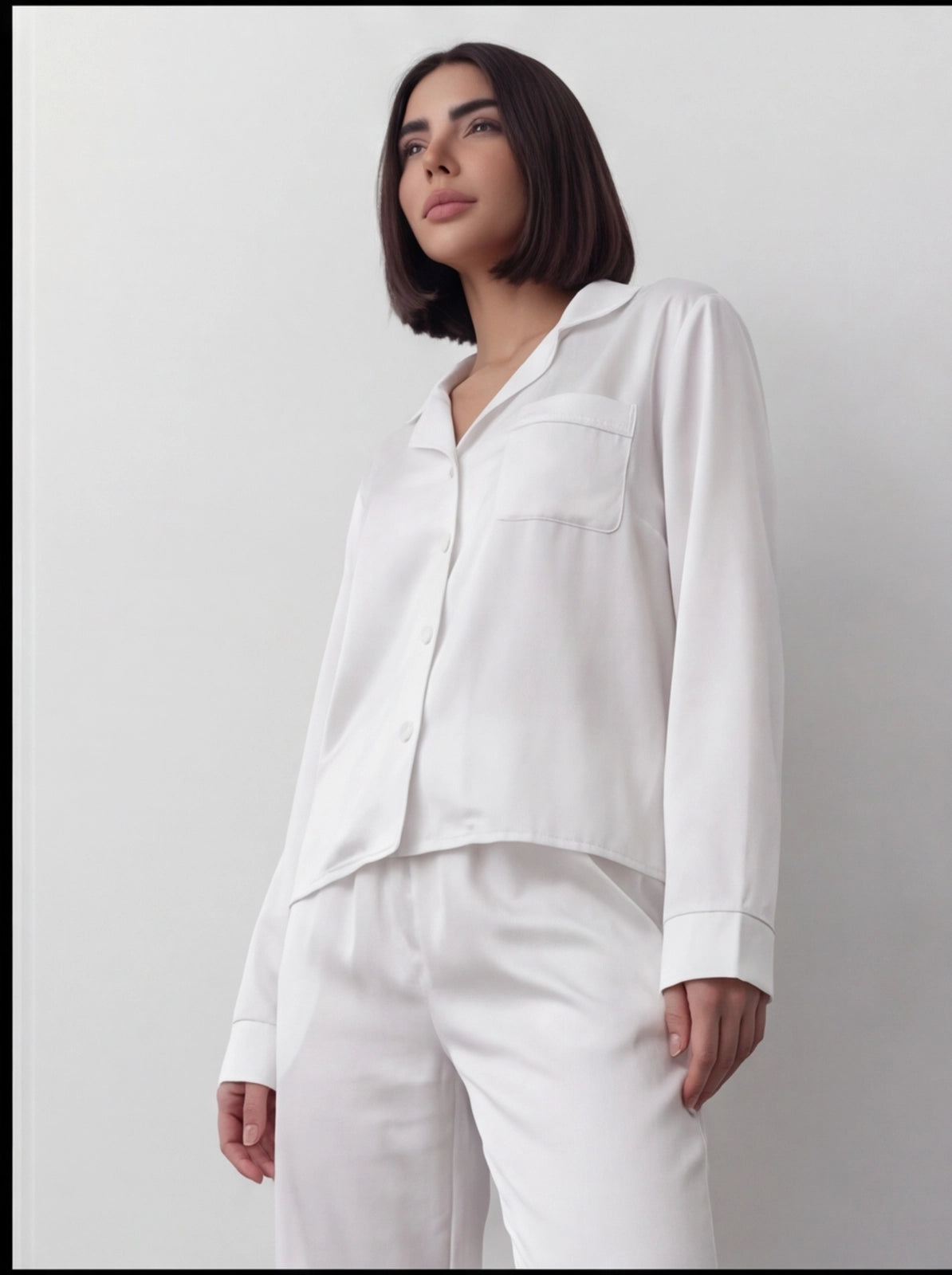 Pijama crema